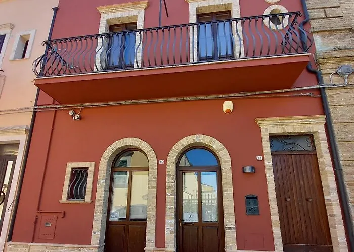 In Piazzetta Васто