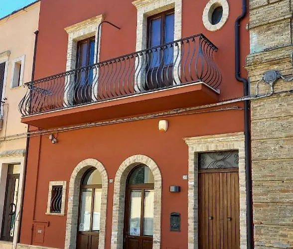 In Piazzetta Васто